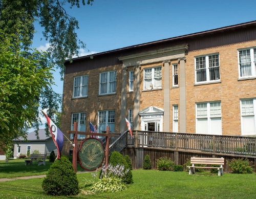 building2.jpg